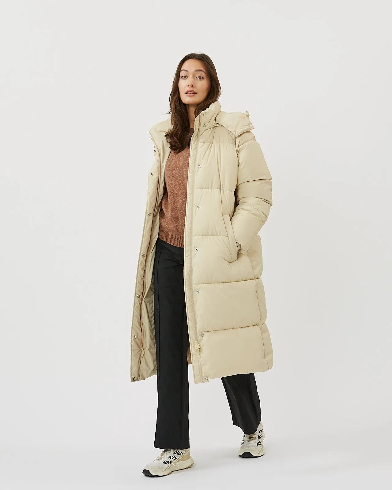 Flawly Outerwear