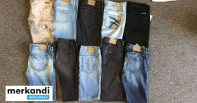 Frankie B. Jeans Surtido Damas 30pcs - Estilos y Tamaños Mixtos, Exceso de Existencias y Liquidación