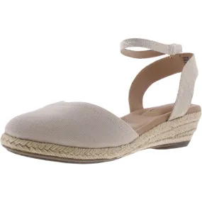 Me Too Womens Nickie 15 Ankle Strap Closed Toe Wedge Sandals