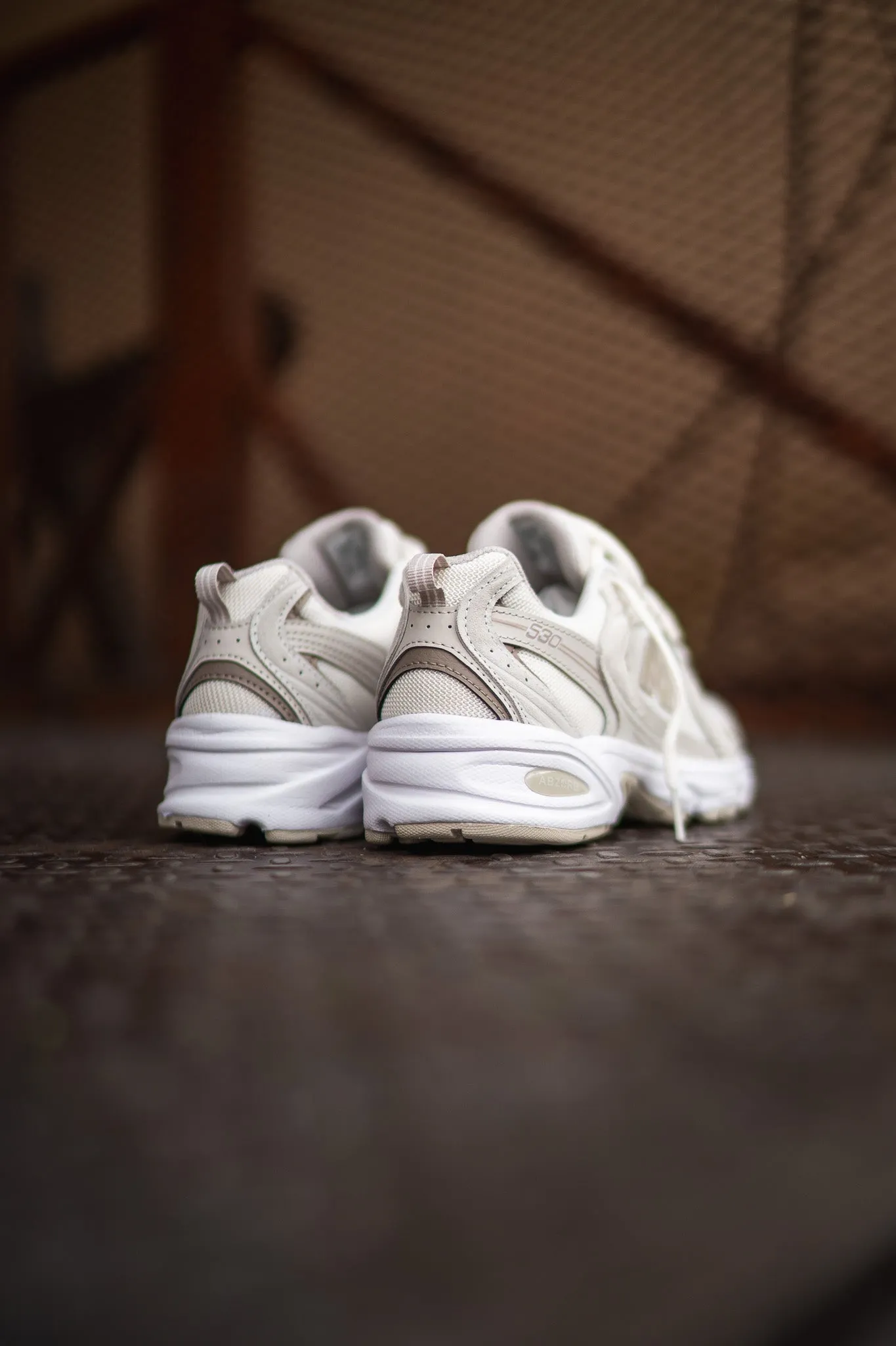 Men's New Balance 530 White Beige MR530OW.