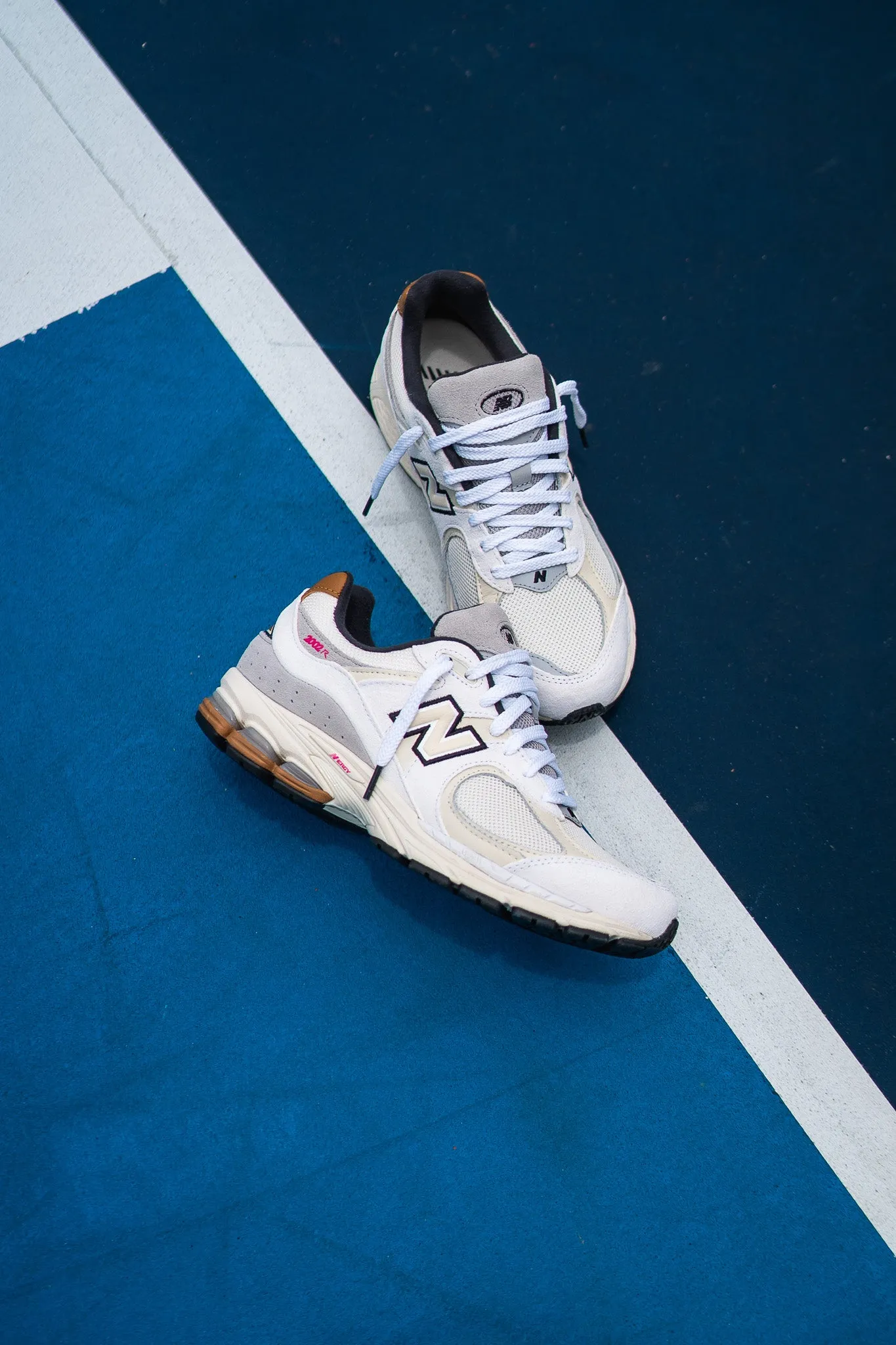 New Balance 2002R Eggnog - M2002RQW