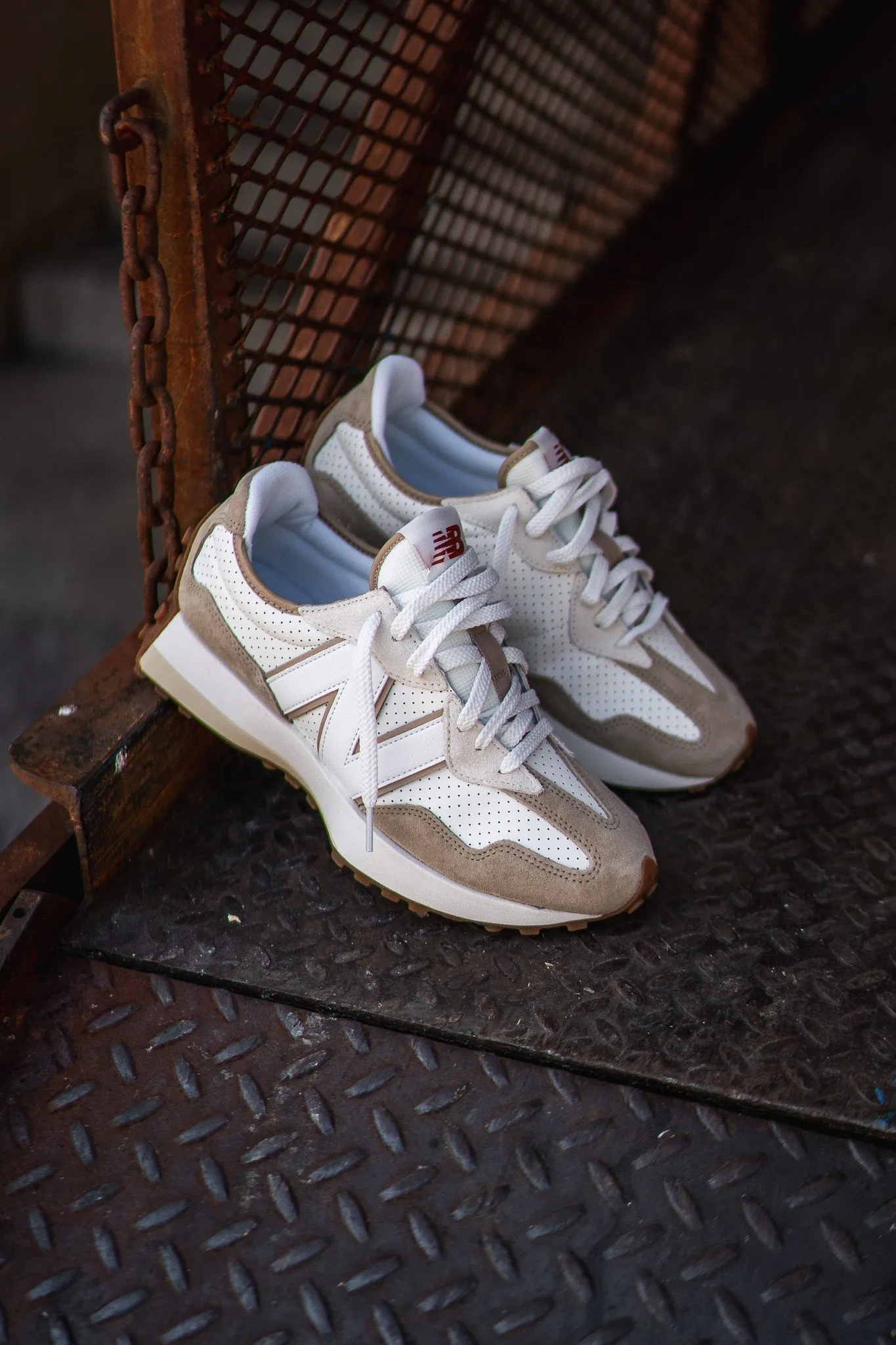 New Balance 327 Beige White MS327PS