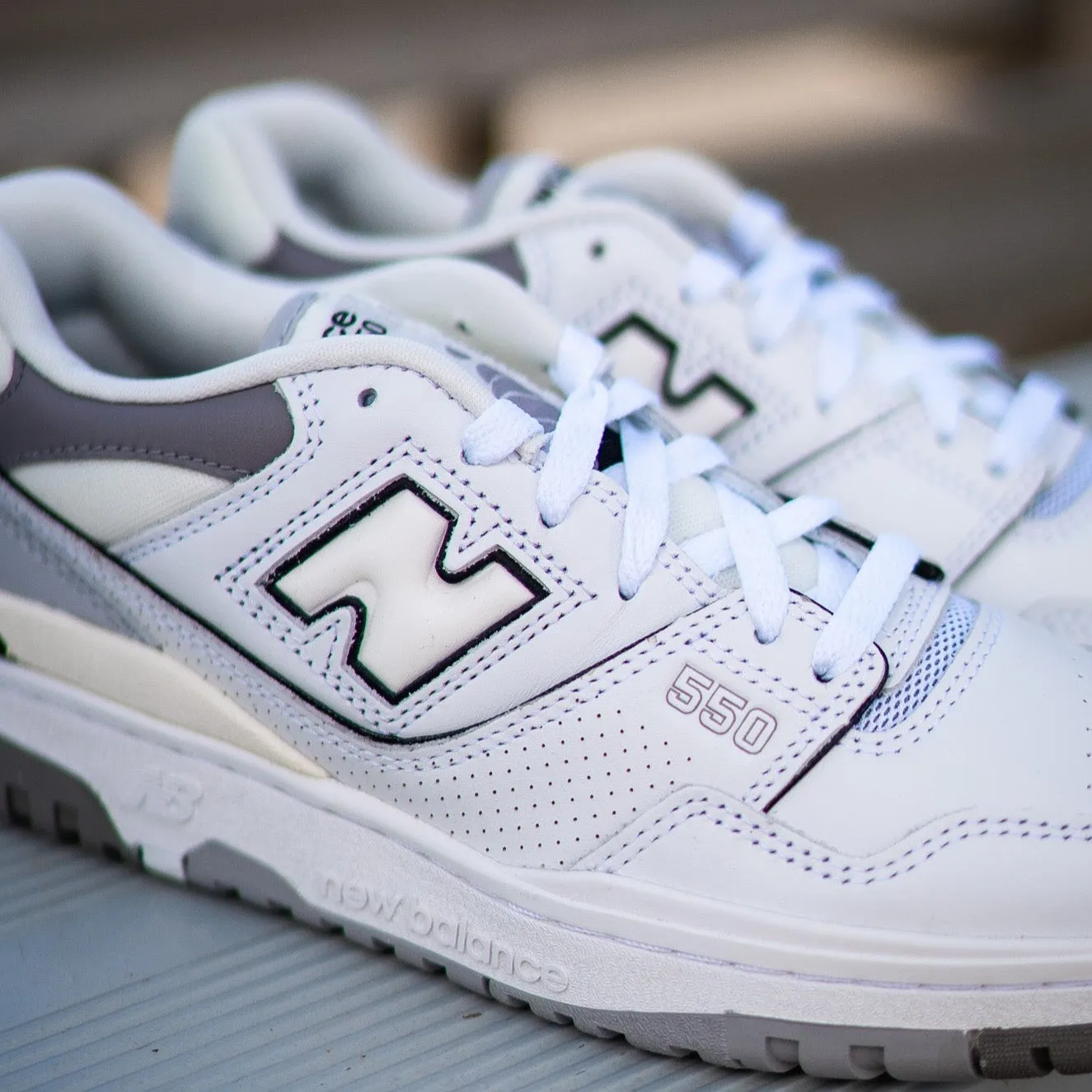 New Balance 550 sneakers for men in White/Grey - BB550PWA