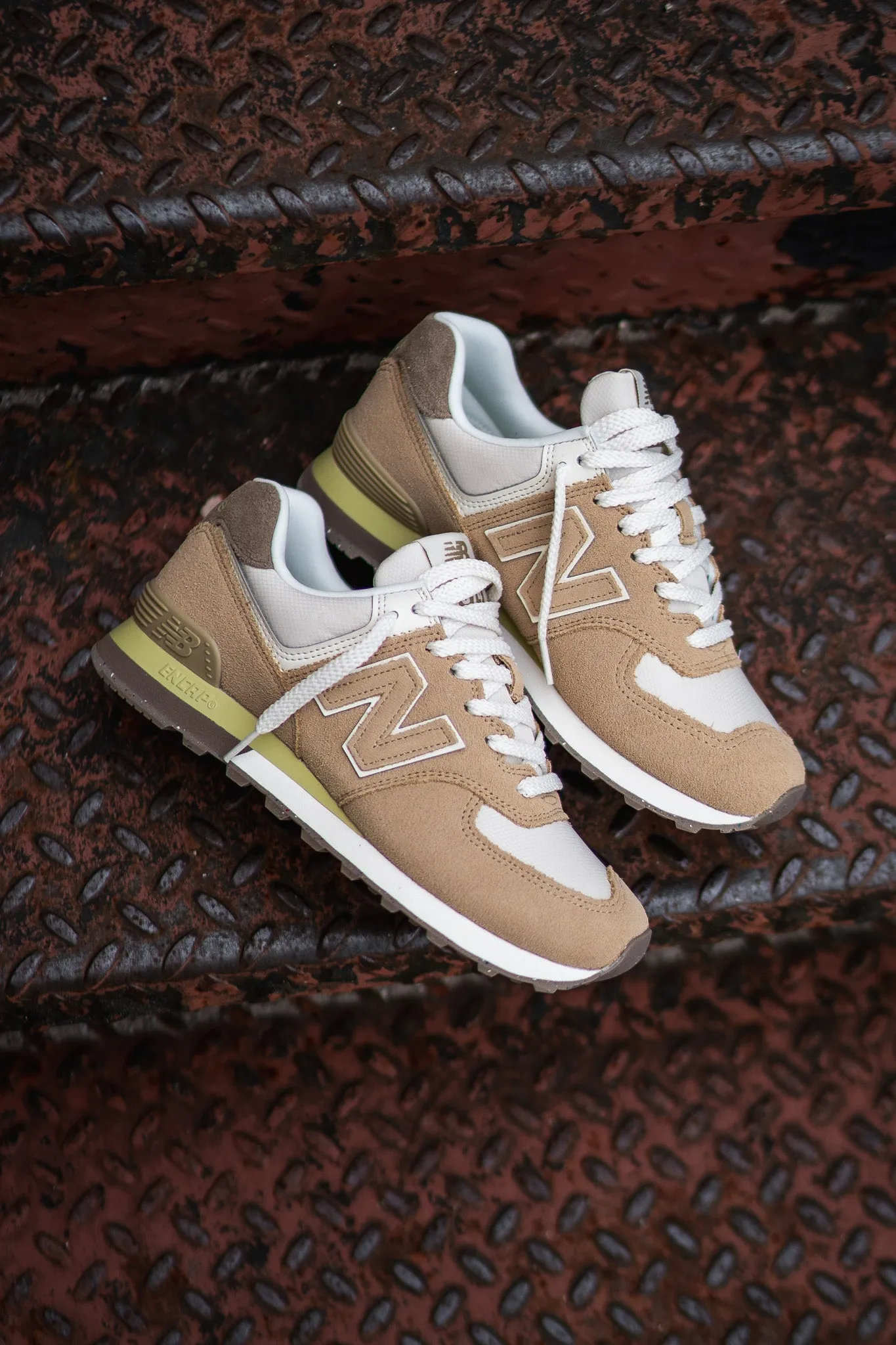 New Balance 574 Beige White U574SBW