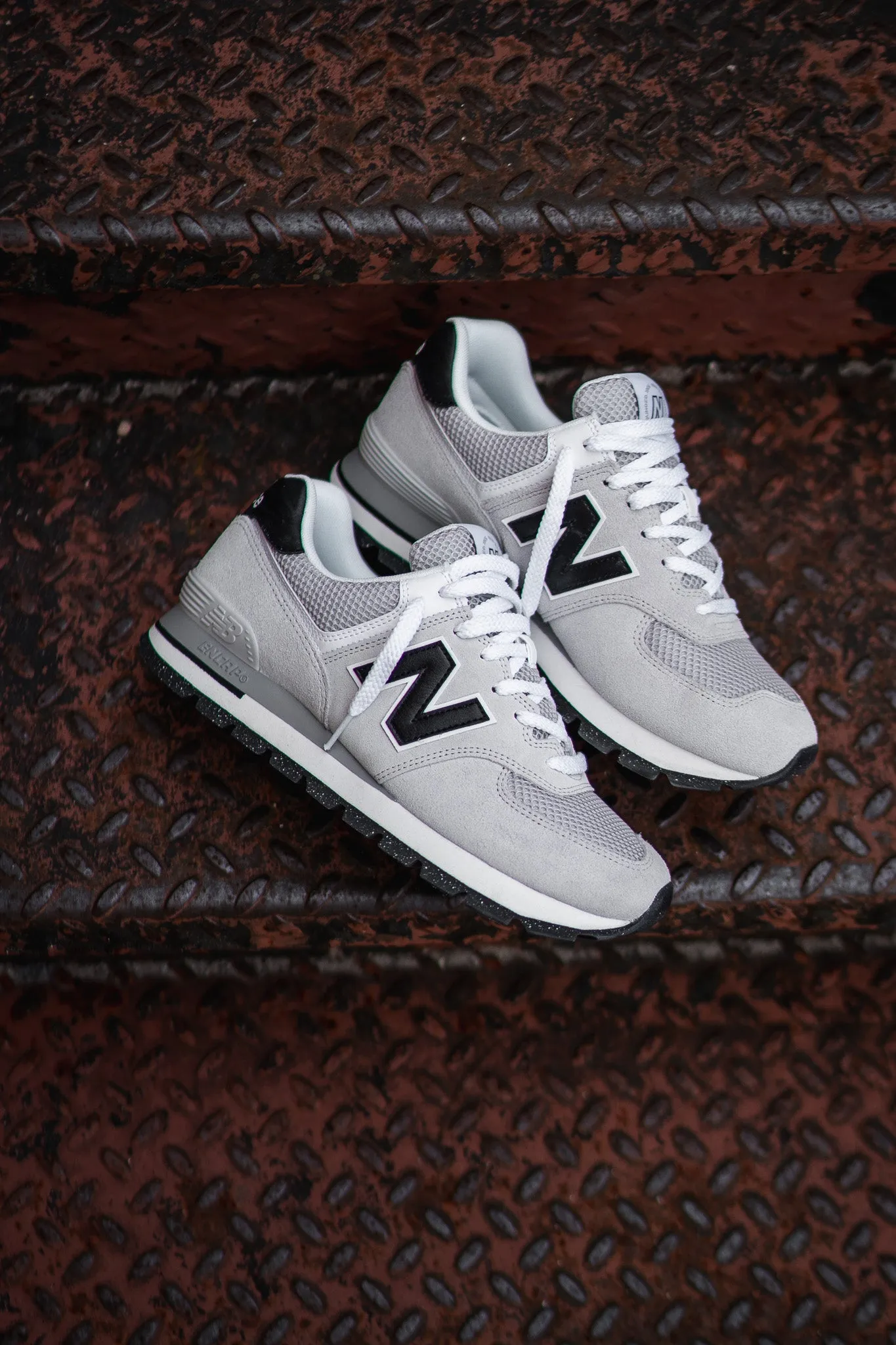 New Balance 574 Men's Shoes - Grey/Black (ML574DMG)