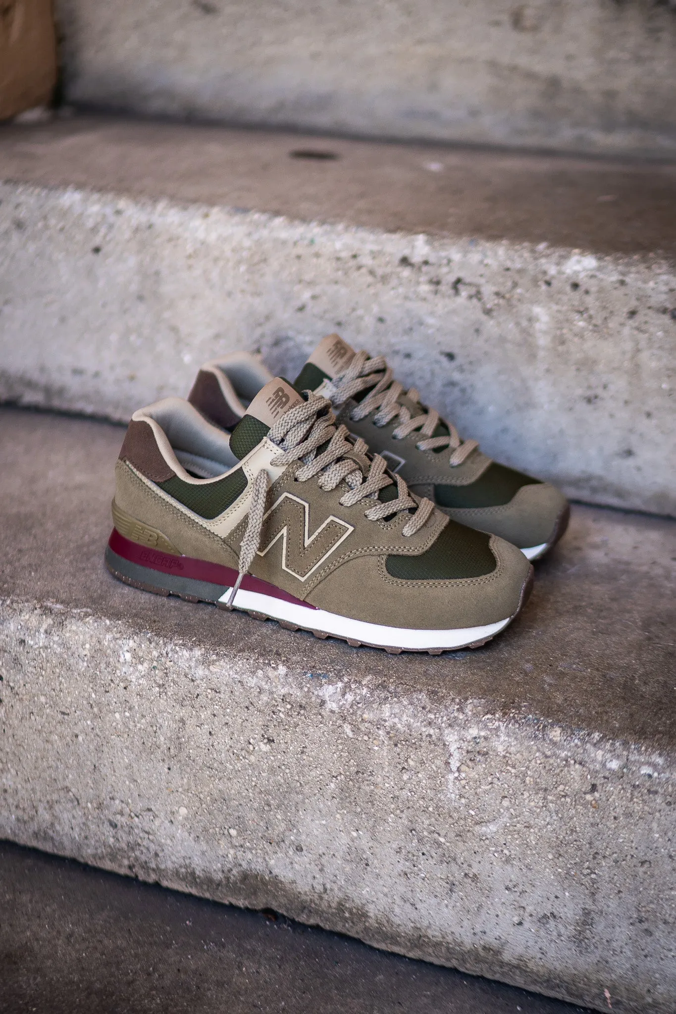 New Balance 574 Olive/Maroon U574UBB