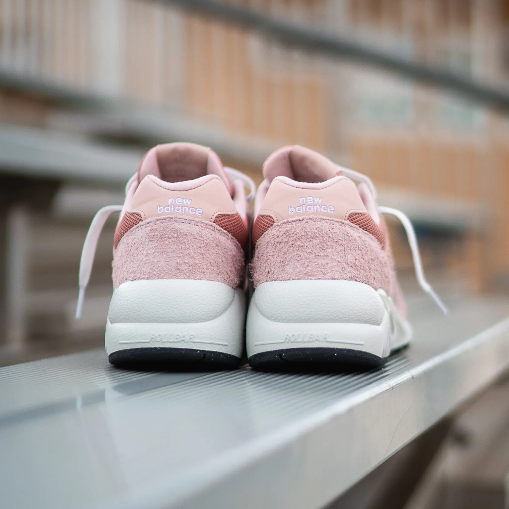 New Balance 580 sneakers - Pink/White (MT580NV2)