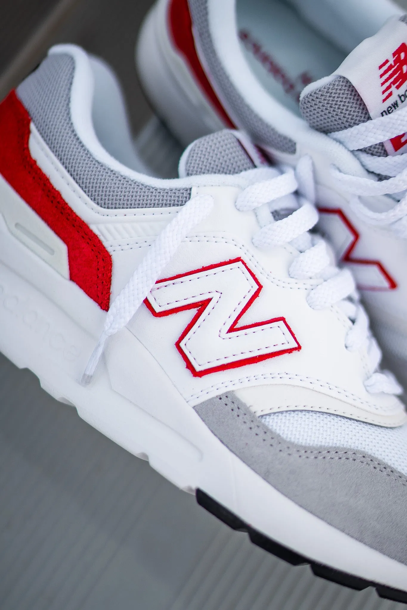 New Balance 997H White/Red Shoes - CM997HOE