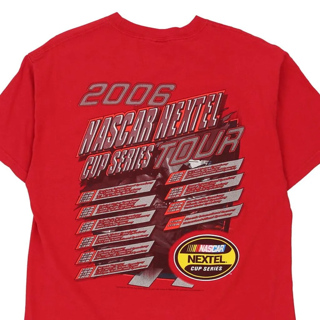 Nextel Cup Series 2006 M&O Knits Nascar T-Shirt - Large Red Cotton