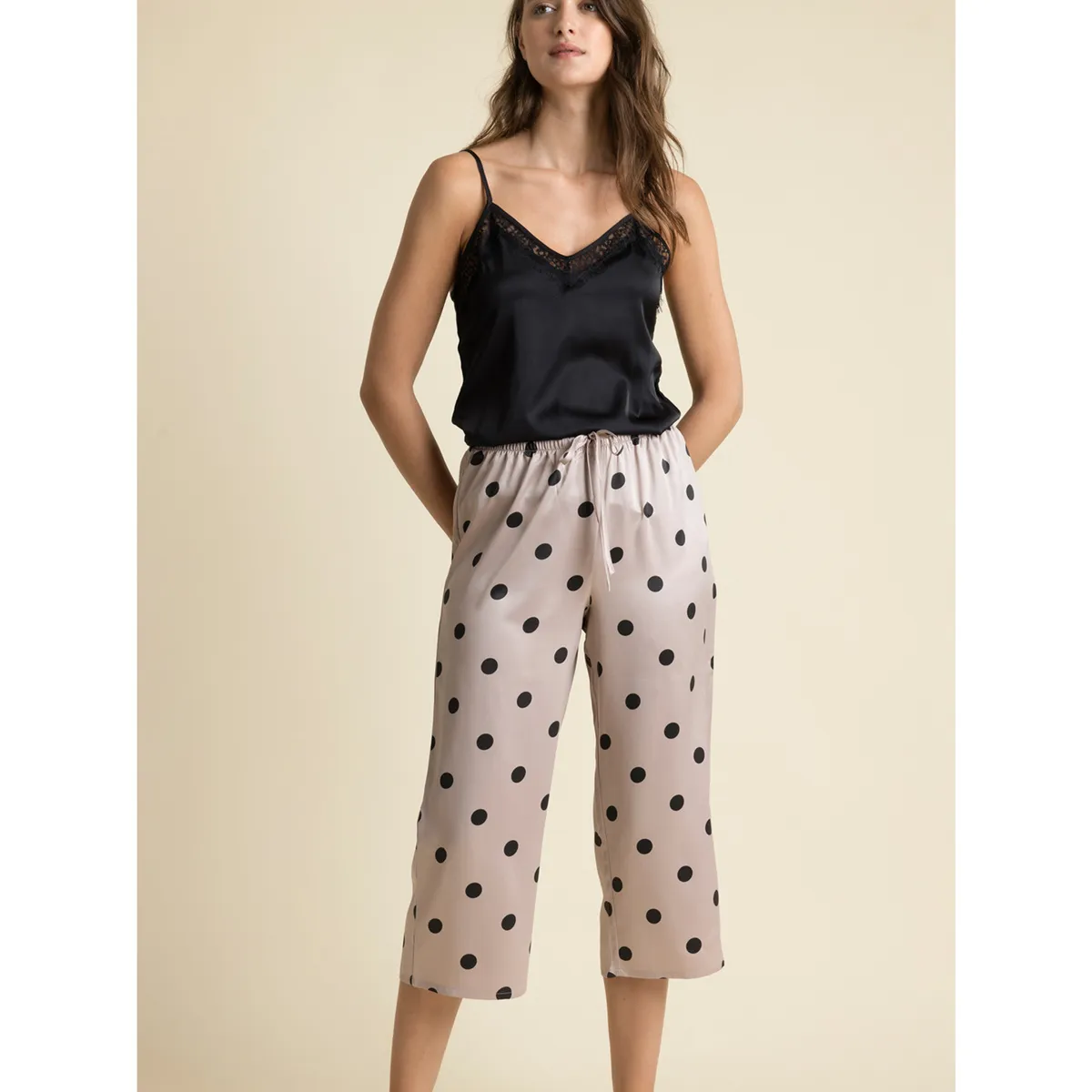 Pijama loungewear pantalón palazzo camisola Elegant Dots