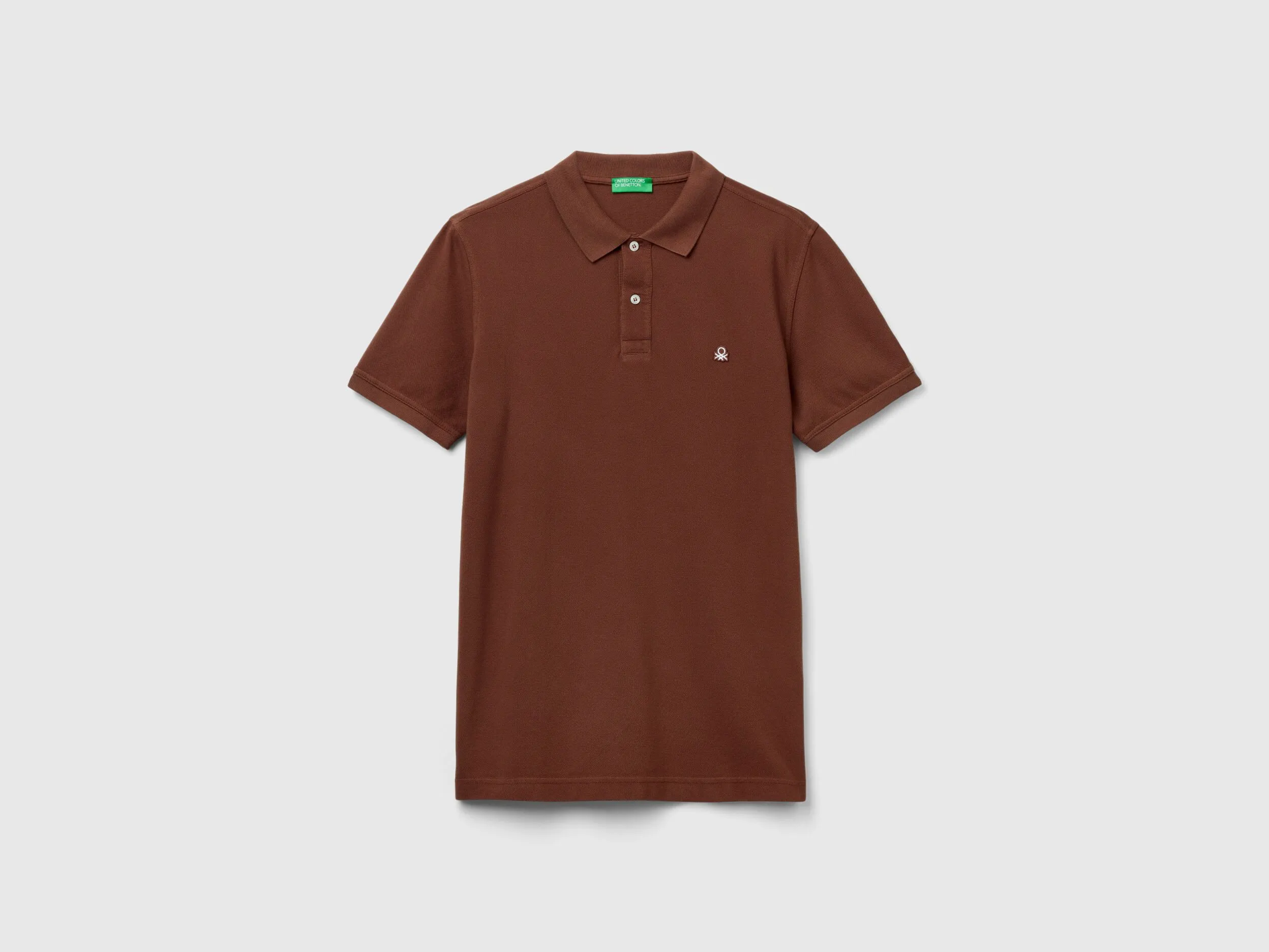 Polo marrón oscuro regular fit