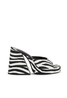 Slice Heel In Zebra Trip